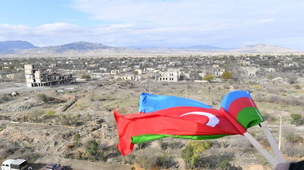 Флаги Турции и Азербайджана. Архивное фото  - Sputnik Южная Осетия