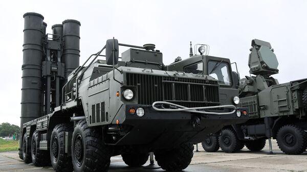 Пусковая установка зенитно-ракетного комплекса С-400 Триумф - Sputnik Южная Осетия