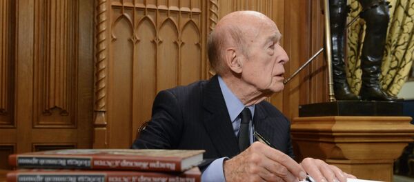 Экс-президент Франции Валери Жискар д'Эстен Экс-президент Франции Валери Жискар д'Эстен - Sputnik Южная Осетия