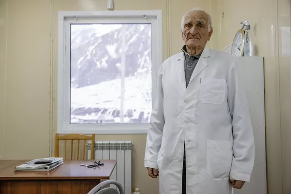 Осетинский Пушкин о призвании, силе воли и секретах долголетия Осетинский Пушкин о призвании, силе воли и секретах долголетия - Sputnik Южная Осетия