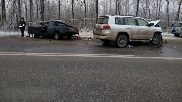 В КБР четыре человека погибли в аварии. СМИ утверждают, что за рулем был брат Битарова - Sputnik Южная Осетия