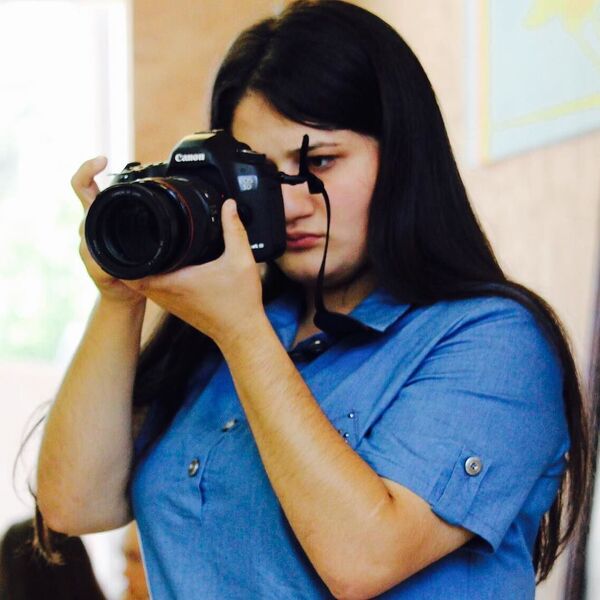 Как начинающий фотограф Карина Газаева решила стать поэтом ночного Цхинвала Как начинающий фотограф Карина Газаева решила стать поэтом ночного Цхинвала - Sputnik Южная Осетия