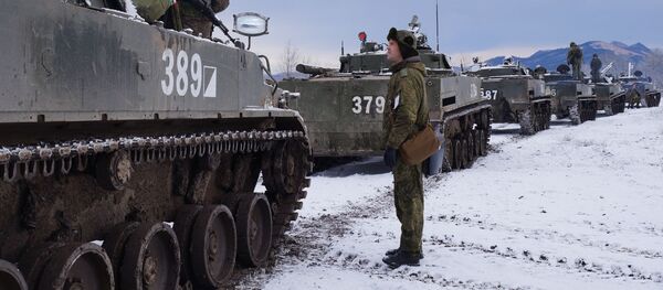 Мотострелки ЮВО завершили полевые занятия в Южной  Мотострелки ЮВО завершили полевые занятия в Южной  - Sputnik Южная Осетия