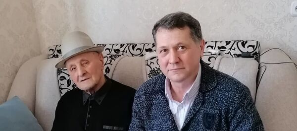 Сотовый оператор Южной Осетии поздравил с Новым годом ветеранов ВОВ Сотовый оператор Южной Осетии поздравил с Новым годом ветеранов ВОВ - Sputnik Южная Осетия