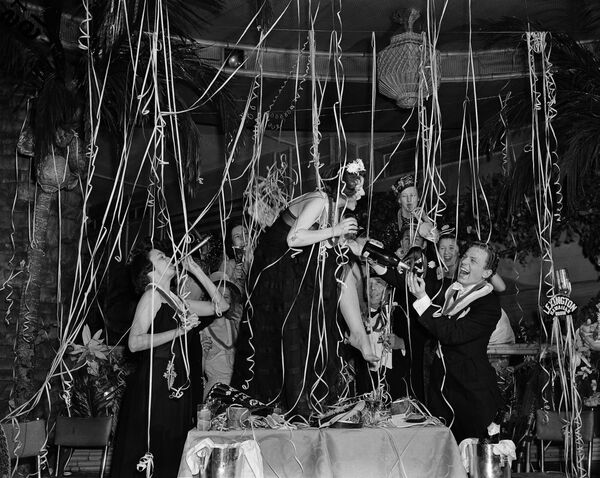 Празднование Нового года в Нью-Йорке, 1939 год  - Sputnik Южная Осетия