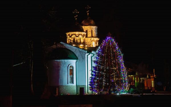 Святки в Аланском Богоявленском женском монастыре - Sputnik Южная Осетия