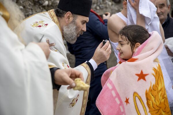 Дӕсгай адӕймӕгтӕ райстой дзуарӕфтыд Хуссар Ирыстоны Доныскъӕфӕнты - Sputnik Хуссар Ирыстон