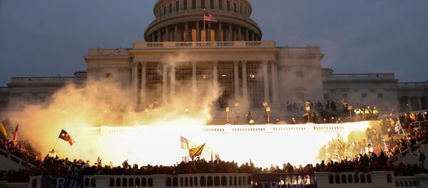 Взрыв у здания конгресса в Вашингтоне Взрыв у здания конгресса в Вашингтоне - Sputnik Южная Осетия