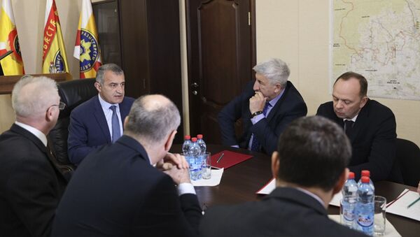 СВР Южной Осетии отчиталась президенту об итогах работы за год - Sputnik Южная Осетия