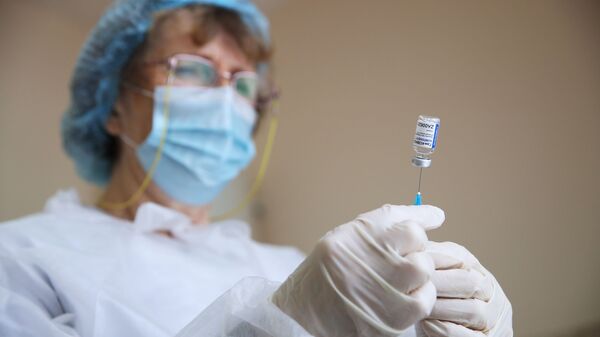 Массовая вакцинация от COVID-19 в России - Sputnik Южная Осетия