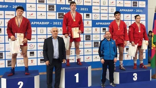 Захар Пухаев – бронзовый призер первенства России по самбо - Sputnik Южная Осетия