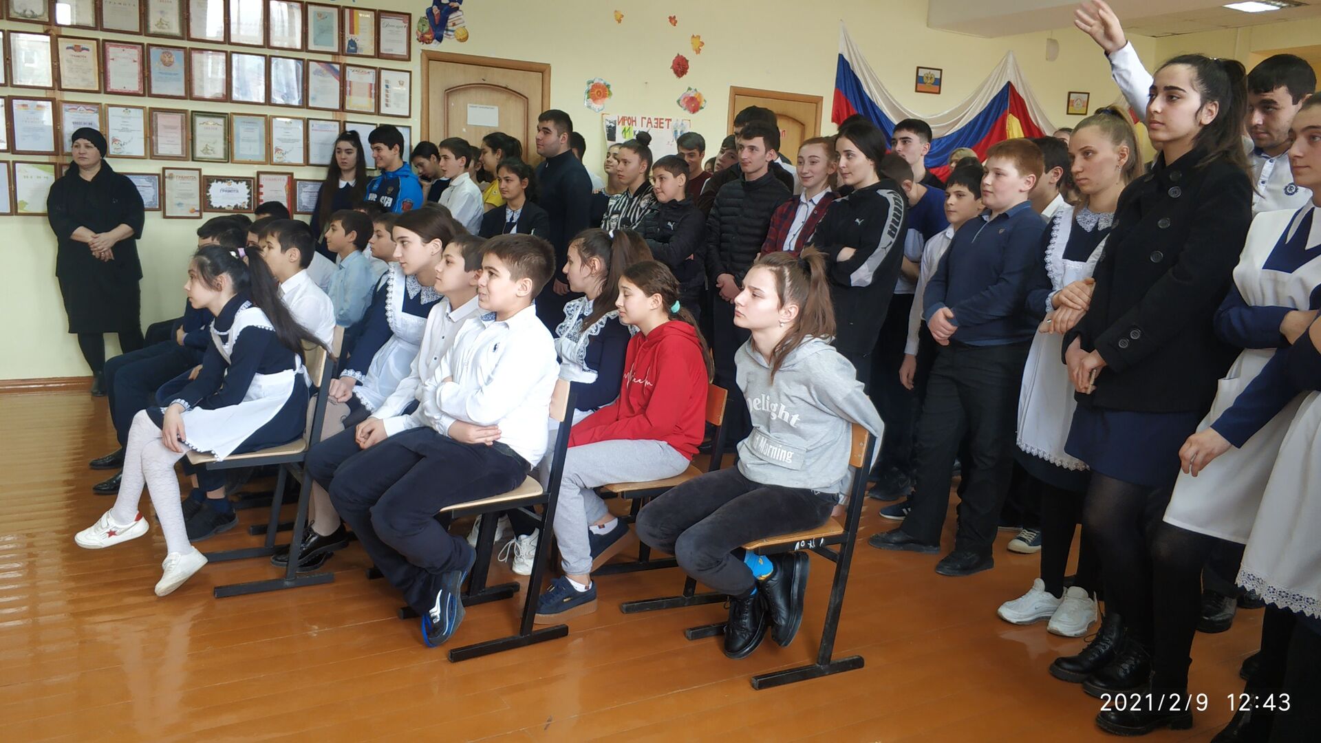 Цхинвальским старшеклассникам рассказали об опасности электронных сигарет - Sputnik Южная Осетия, 1920, 09.02.2021