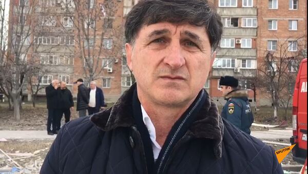 Сложился как карточный домик: мэр Владикавказа о взрыве - Sputnik Южная Осетия