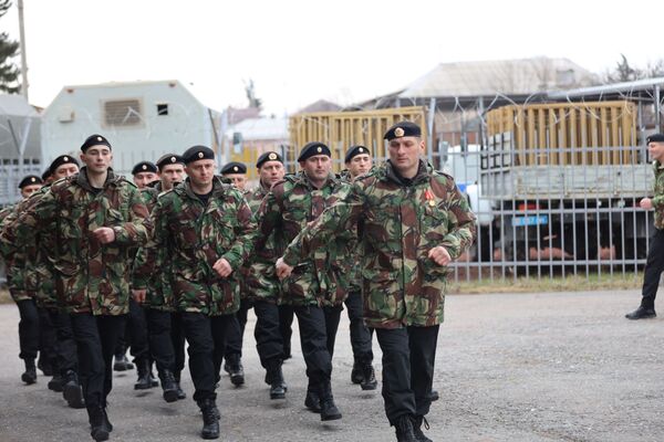 14 февраля отряд милиции особого назначения Южной Осетии отметил 29-летие со дня основания  - Sputnik Южная Осетия