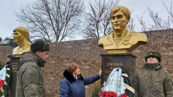 Алан Джиоев (Парпат) посмертно награжден орденом Уацамонга - Sputnik Южная Осетия