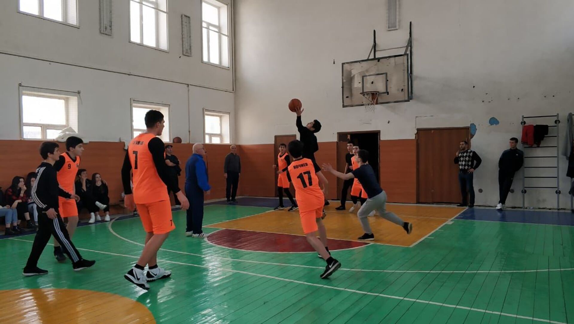 В Цхинвале определились победители турнира по баскетболу - Sputnik Южная Осетия, 1920, 28.02.2021
