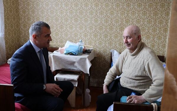 Анатолий Бибилов поддержал людей с ограниченными возможностями здоровья - Sputnik Южная Осетия