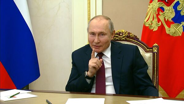 Будьте здоровы: Путин ответил на обвинения Байдена - Sputnik Южная Осетия