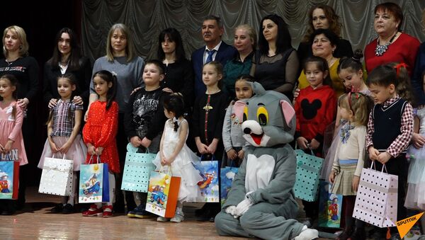 Как в Цхинвале отмечали Книжкины именины - видео - Sputnik Южная Осетия