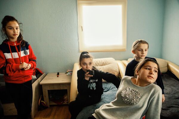 Дети из школы-интерната отдыхают в селе Згубир - Sputnik Южная Осетия