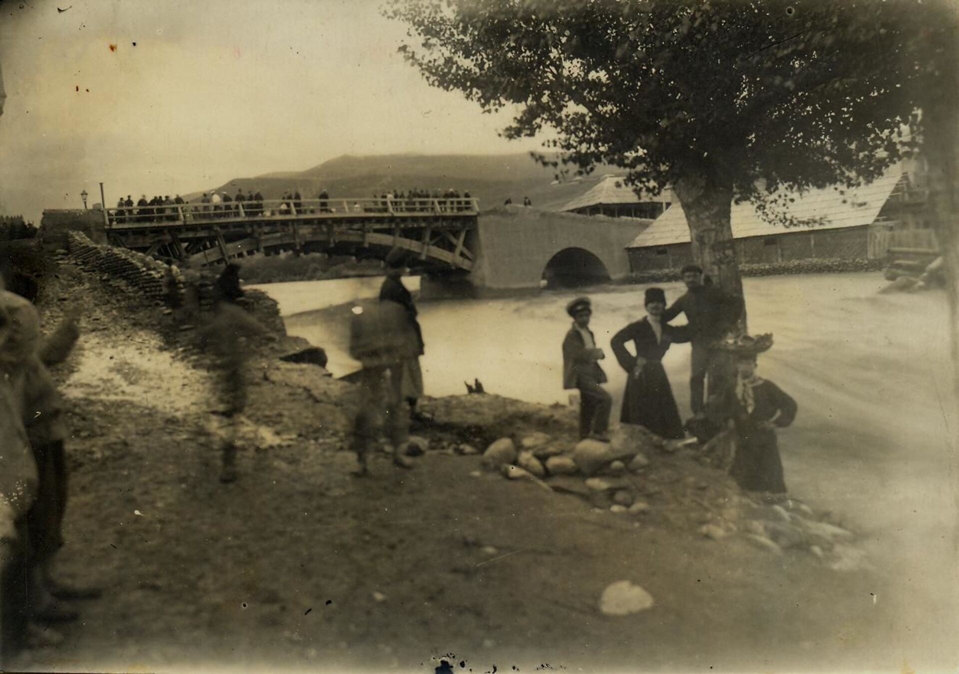 Старый мост – под бульдозер? Как мы своими же руками уничтожаем историю Цхинвала - Sputnik Южная Осетия, 1920, 17.04.2021