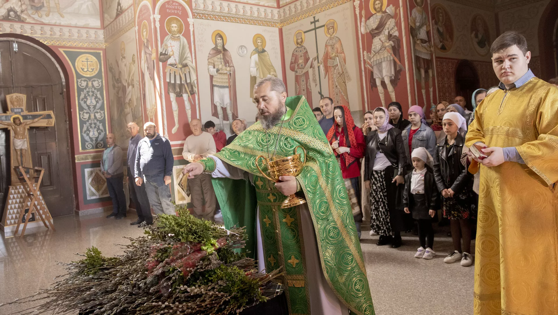 Вербное воскресенье в храме Пресвятой Троицы