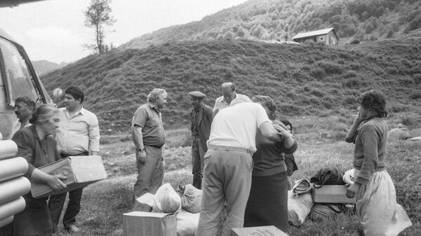 Последствия землетрясения в поселке Дзау и Хахет, произошедшего в 1991 году - Sputnik Южная Осетия