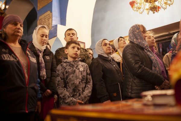 Пасха в храме Рождества Пресвятой Богородицы - Sputnik Южная Осетия