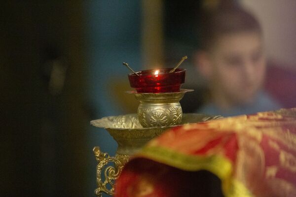 Пасха в храме Рождества Пресвятой Богородицы - Sputnik Южная Осетия