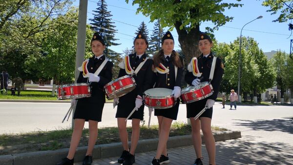 Участницы парада Победы в Цхинвале - Sputnik Южная Осетия