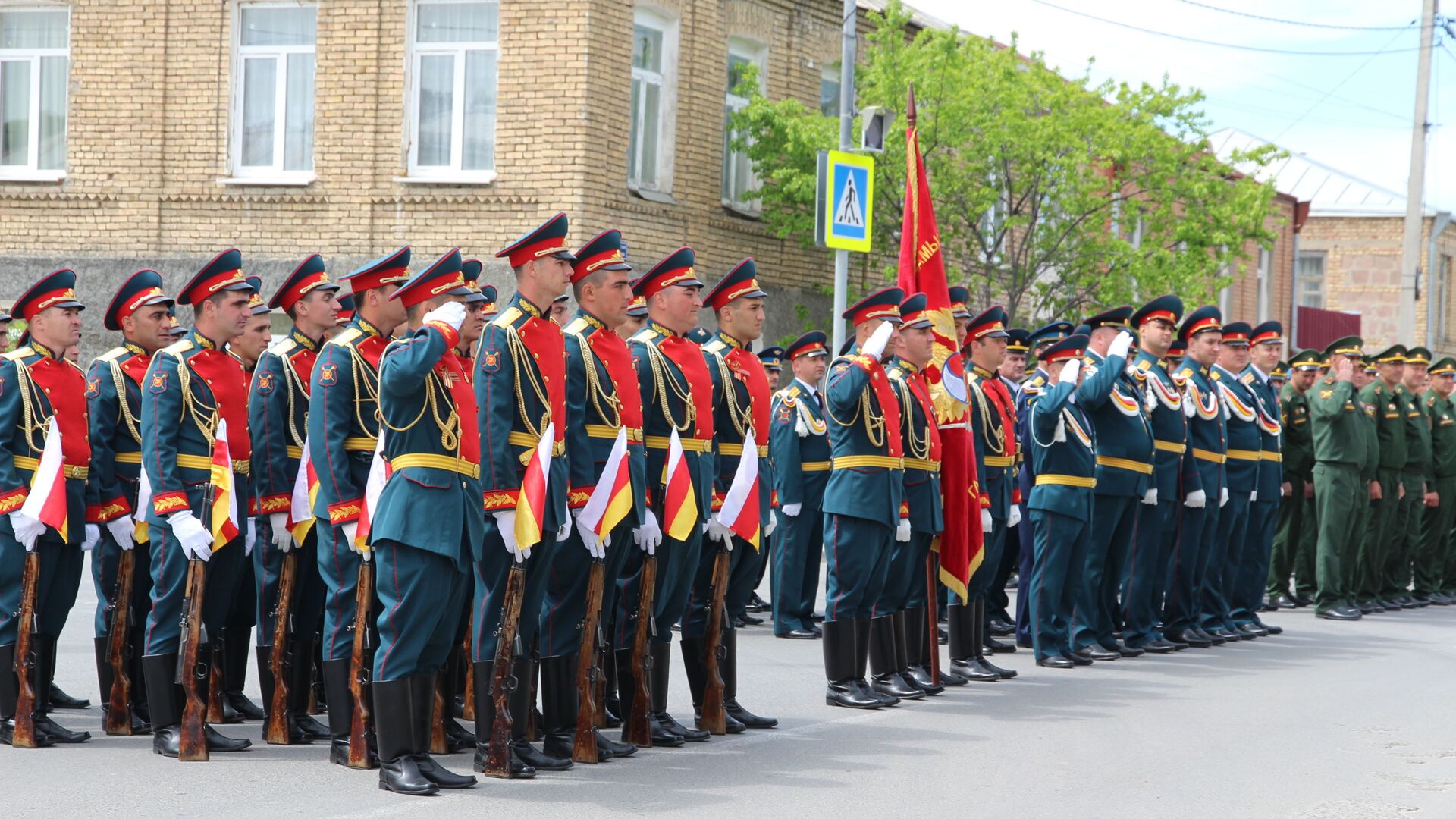 Именной парад для ветеранов в честь 76-й годовщины Победы в Великой Отечественной войне - Sputnik Южная Осетия, 1920, 27.04.2022