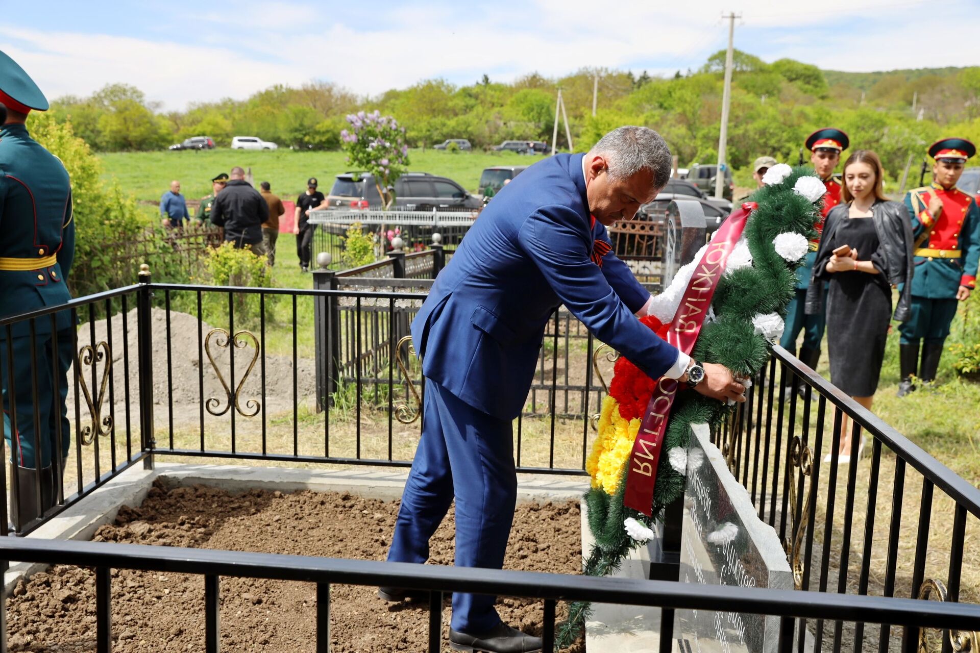 В Южной Осетии открыли памятник погибшему на фронте красноармейцу из села Схлит - Sputnik Южная Осетия, 1920, 08.05.2021