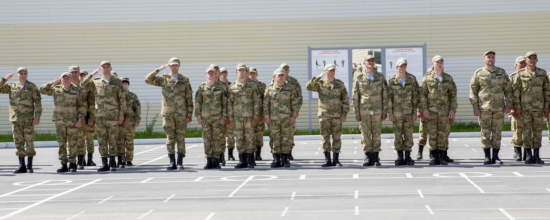 Увольнение в запас из Вооруженных Сил РЮО солдат срочной службы  - Sputnik Южная Осетия, 1920, 27.03.2026