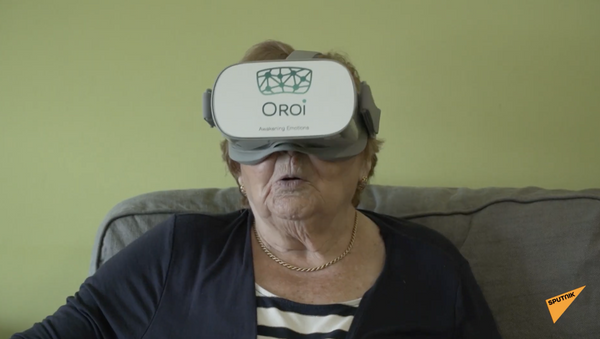 VR очки отправляют пожилых людей в кругосветное путешествие - Sputnik Южная Осетия