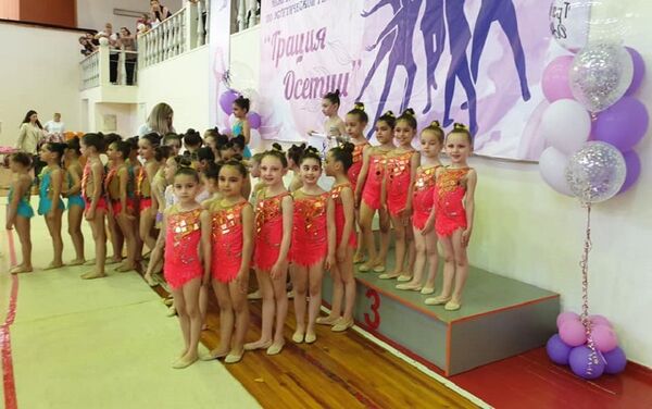 Пять команд из Южной Осетии приняли участие в турнире по эстетической гимнастике - Sputnik Южная Осетия