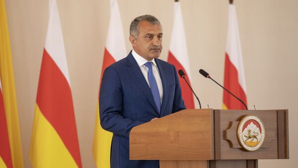 Послание президента Южной Осетии Анатолия Бибилова к народу и парламенту - Sputnik Южная Осетия