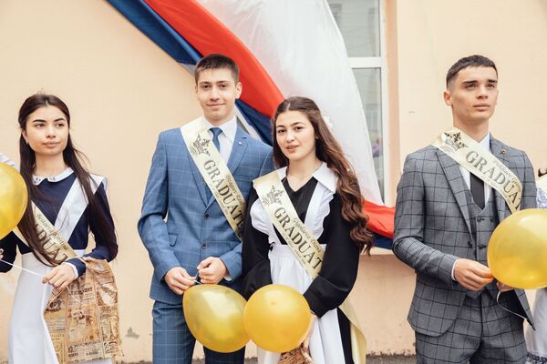 Последний звонок в Южной Осетии - Sputnik Южная Осетия