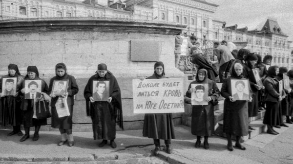 Митинг в Москве. Октябрь 1991 г.  - Sputnik Южная Осетия