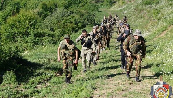 Марш-бросок Отряда милиции особого назначения МВД РЮО - Sputnik Южная Осетия