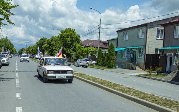 Автопробег в Южной Осетии в честь Дня России - Sputnik Южная Осетия