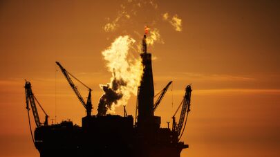 Нефтяная платформа "Приразломная"