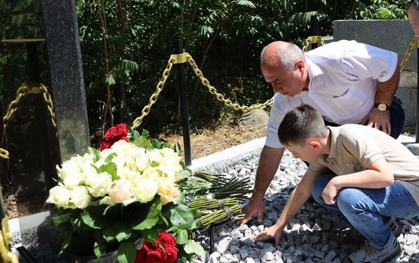 В Южной Осетии почтили память Дудара Хаханова - Sputnik Южная Осетия