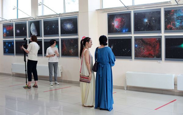 Выставка памяти астрофотографа Валерия Сабанова - Sputnik Южная Осетия
