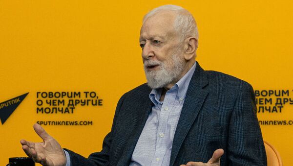 Профессор Альтштейн рассказал об опасностях чёрной плесени   - Sputnik Южная Осетия