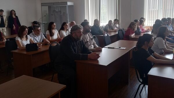 Вручение дипломов первым выпускникам направления подготовки Теология - Sputnik Южная Осетия