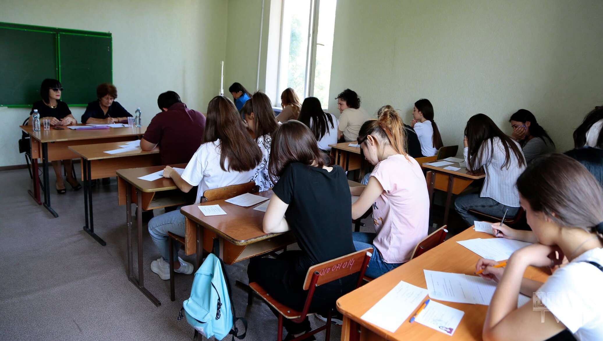 После 11 класса можно поступить в институт. ЮОГУ Цхинвал. Экзамены в вузах 2021. Институт в Южной Осетии. Дополнительный набор в вузы 2021.