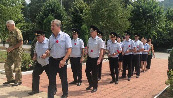 В Дзауском районе почтили память жертв пятидневной войны - Sputnik Южная Осетия