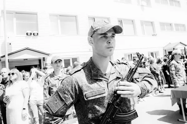 Приведение к присяге югоосетинских курсантов военных вузов РФ Приведение к присяге югоосетинских курсантов военных вузов РФ - Sputnik Южная Осетия