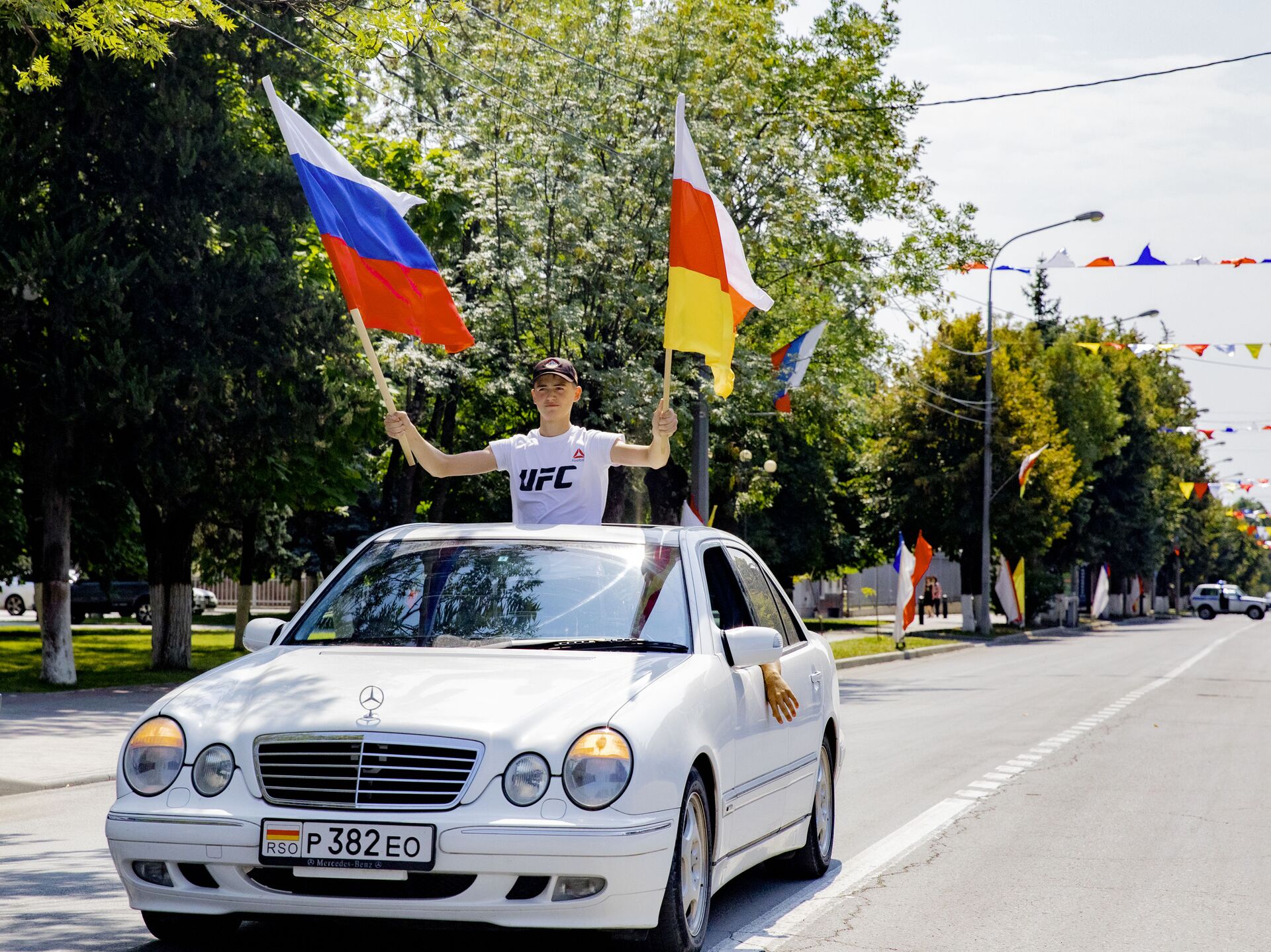 Южная осетия рф. 26 Августа 2008 независимость Южной Осетии. Признание независимости Южной Осетии. День независимости Южной Осетии. 26 Августа день признания независимости Южной Осетии.