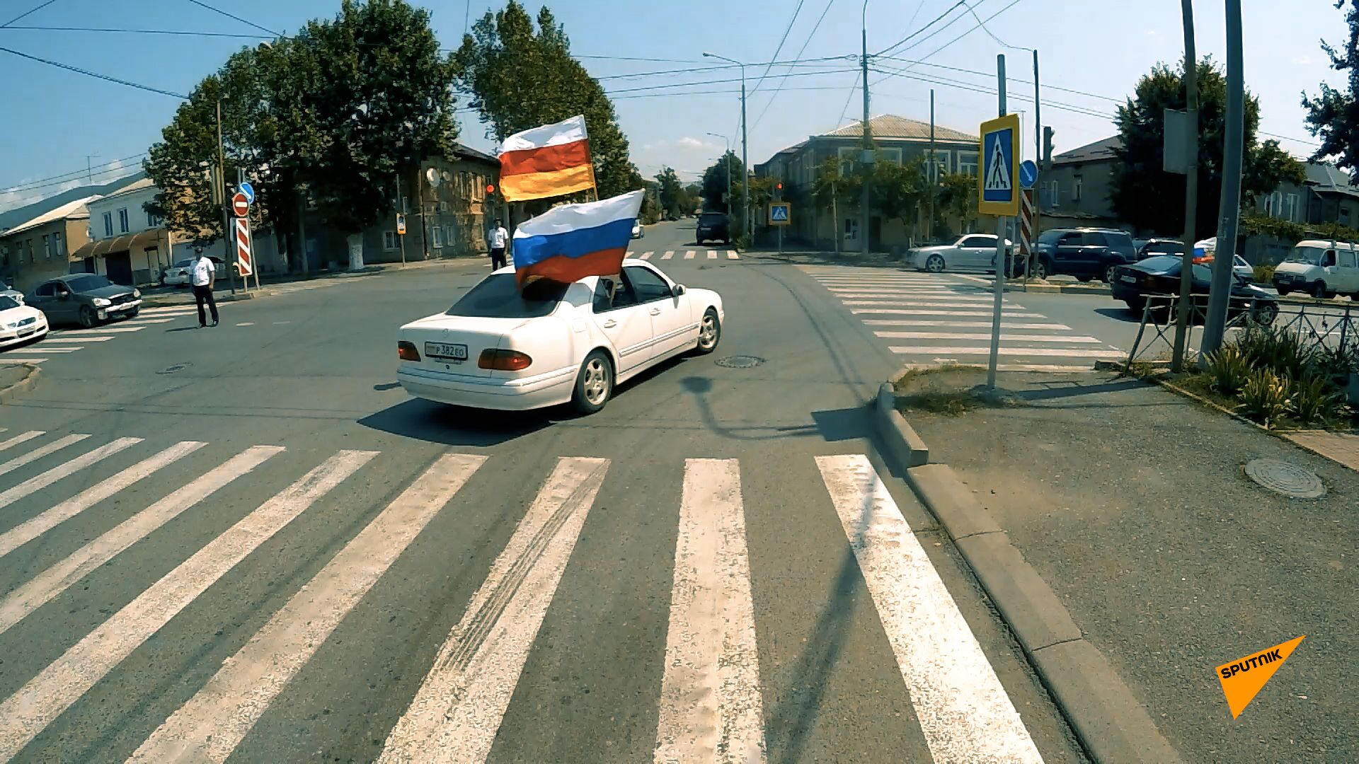В Южной Осетии в честь Дня признания независимости состоялся автопробег - Sputnik Южная Осетия, 1920, 26.08.2021